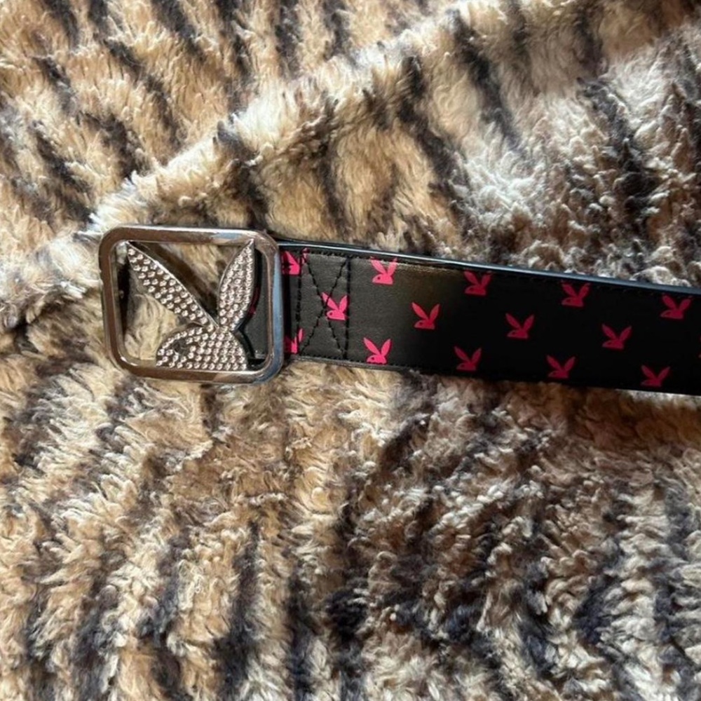 PLAYBOY Black Belt with Pink Accents